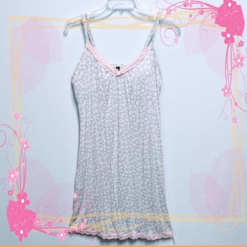 Ambrielle Heart print nightie nightgown Chemise Nightgown